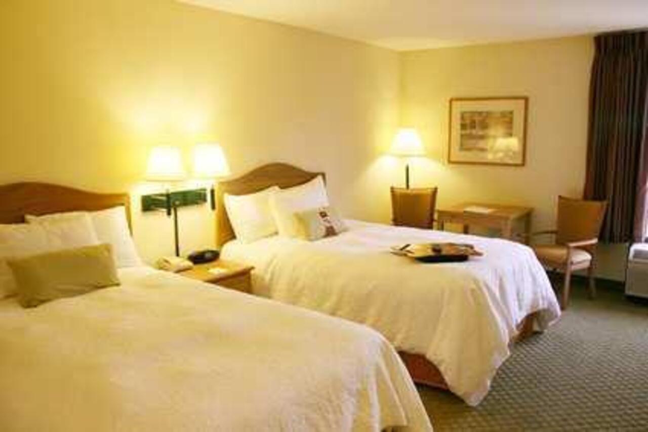 Hampton Inn Overland Park Rum bild