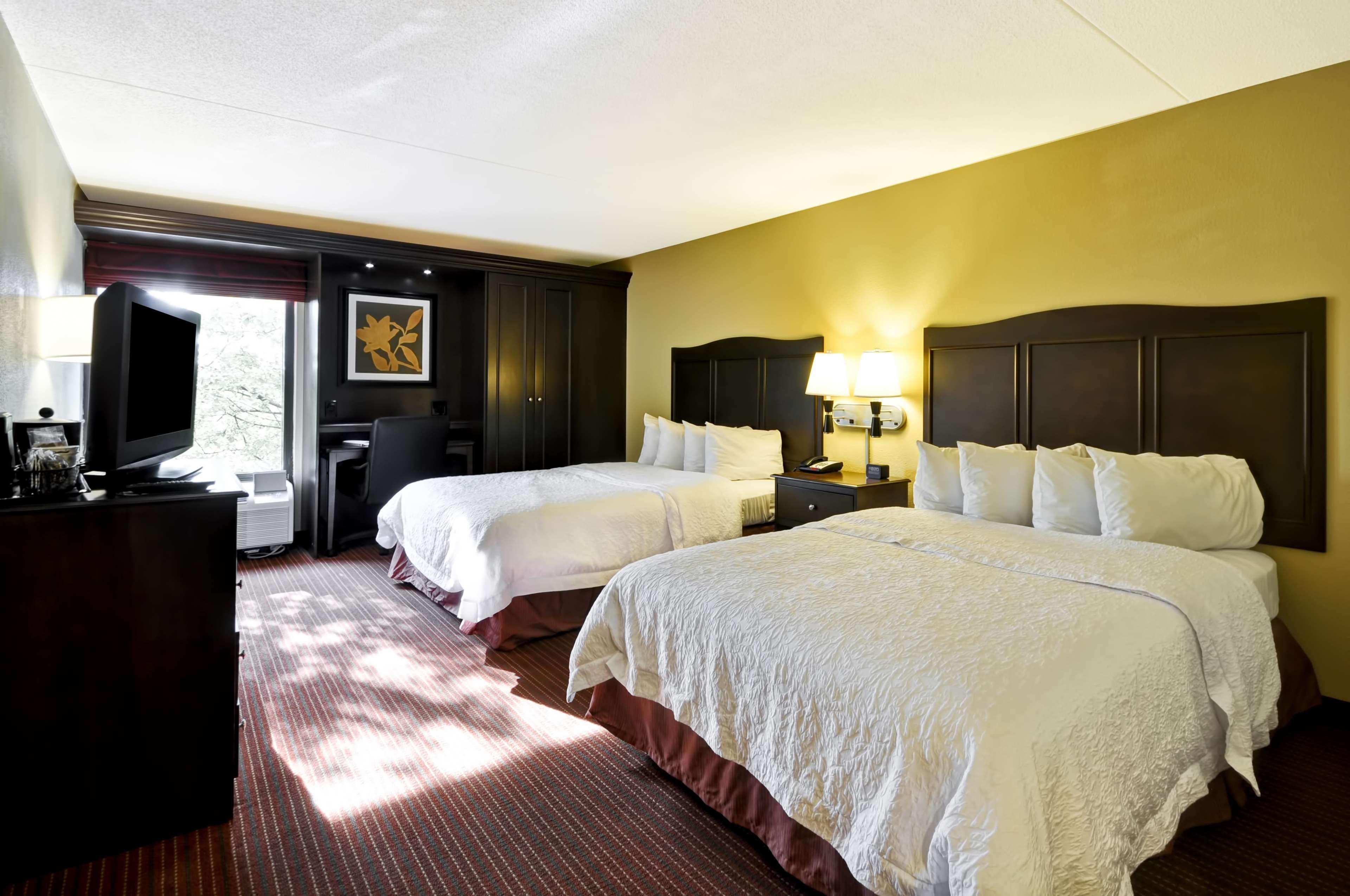 Hampton Inn Overland Park Exteriör bild